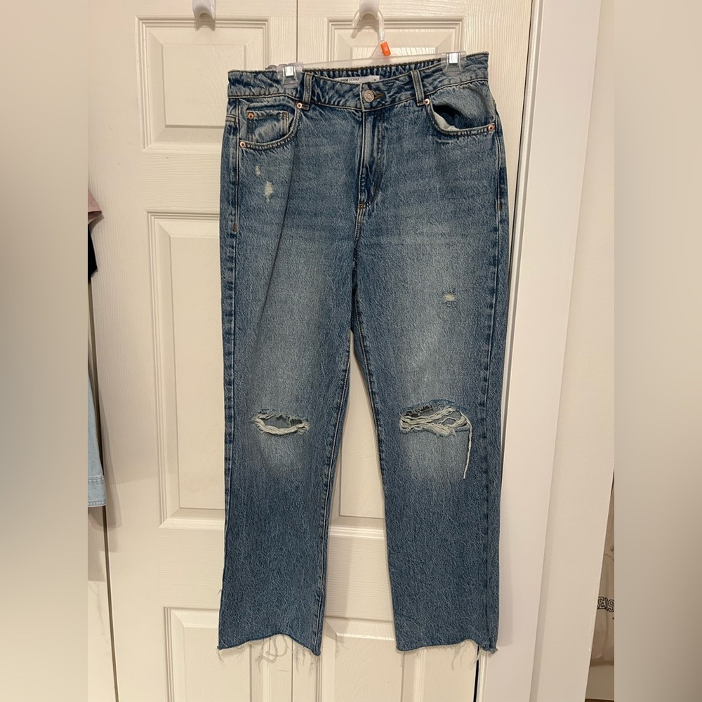 NWT Garage 90’s Straight Brand New Distressed Blue Jeans